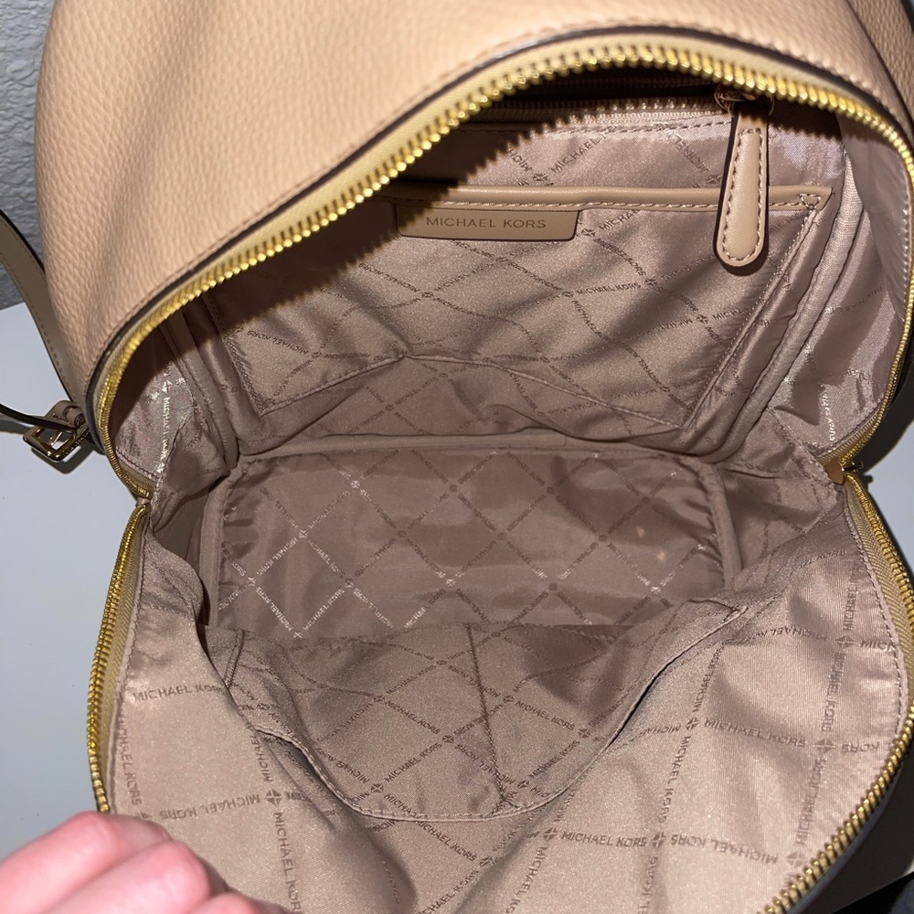 Michael Kors Jet Set Vegan Pebbled Leather Chain Backpack - Picture 7 of 7